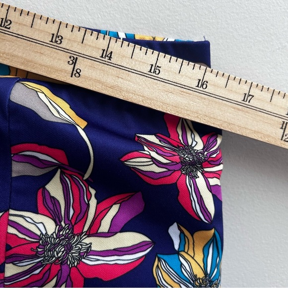 Monterey Club Blue Floral Skort, Large, Golf, Tennis, Athletic Skort, Athleisure - Picture 4 of 9